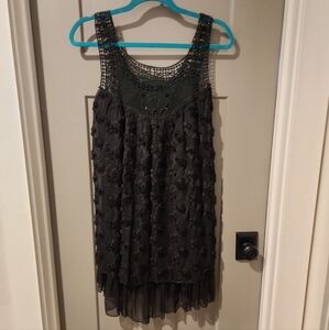 NEW Flower dress. Must see nwot. M